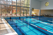 Крытый бассейн в Spa Hotel Hissar Крытый бассейн в Spa Hotel Hissar