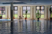 Бассейн в Grand Hotel Velingrad Бассейн в Grand Hotel Velingrad
