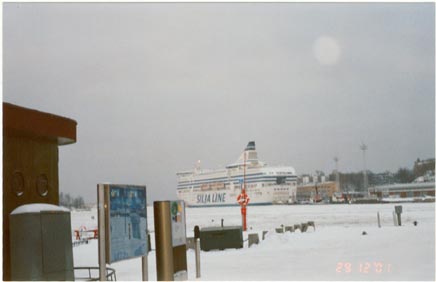 А сами финны полюбляют прокатится на паромчике *Silja line* А сами финны полюбляют прокатится на паромчике *Silja line*