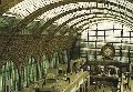 Лалу соорудил огромный центральный неф 135х40 метров, металлическая конструкция которого была искусно покрыта снаружи имитацией мрамора светлых тонов Лалу соорудил огромный центральный неф 135х40 метров, металлическая конструкция которого была искусно покрыта снаружи имитацией мрамора светлых тонов