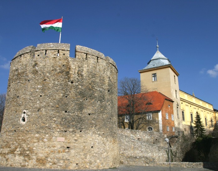 Барбакан Барбакан