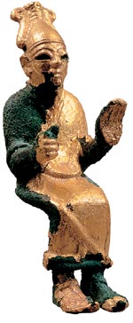 Статуэтка Баала в головном уборе, напоминающем фараонский (XV— XIII века до н. э.) Статуэтка Баала в головном уборе, напоминающем фараонский (XV— XIII века до н. э.)