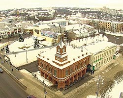Раньше город окружал земляной вал, потом его срыли Раньше город окружал земляной вал, потом его срыли