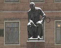 Самый знаменитый из поморов — Михайло Ломоносов Самый знаменитый из поморов — Михайло Ломоносов