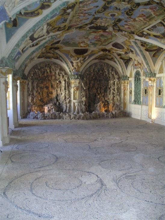 Замок Красный Камень Замок Красный Камень