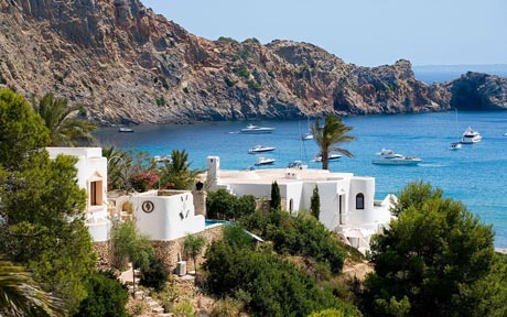 Cala Jondal Cala Jondal