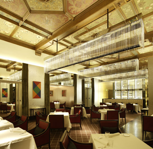 Зал ресторана The Restaurant Зал ресторана The Restaurant