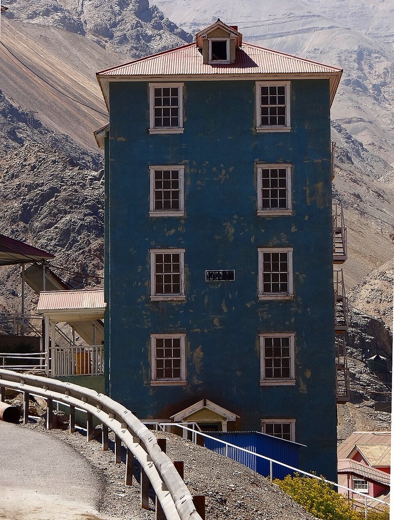 EDNI-042-P Residential building