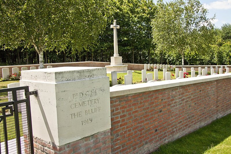 First DCLI Cemetery, The Bluff