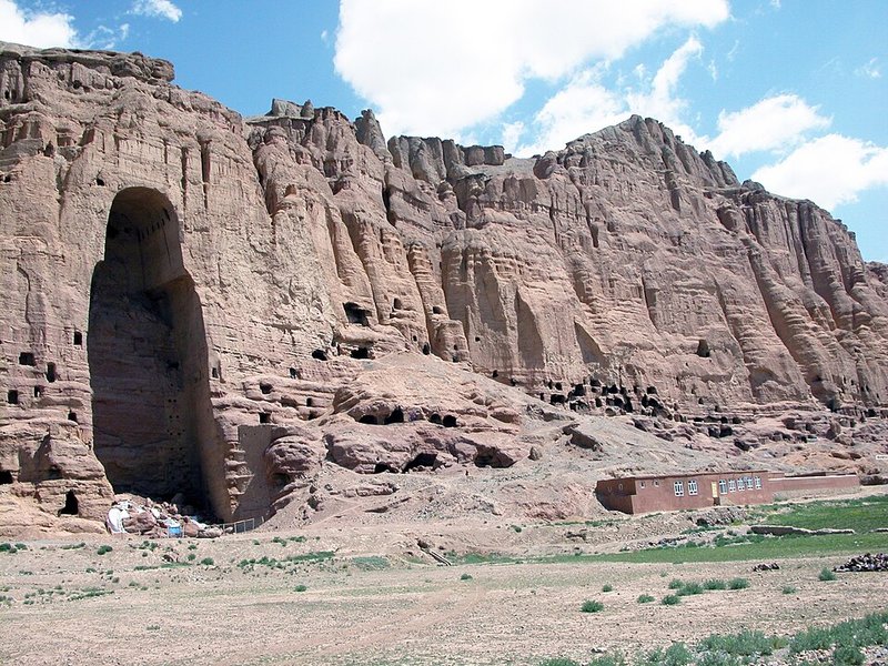 Культурный ландшафт и археологические находки в долине Бамиан