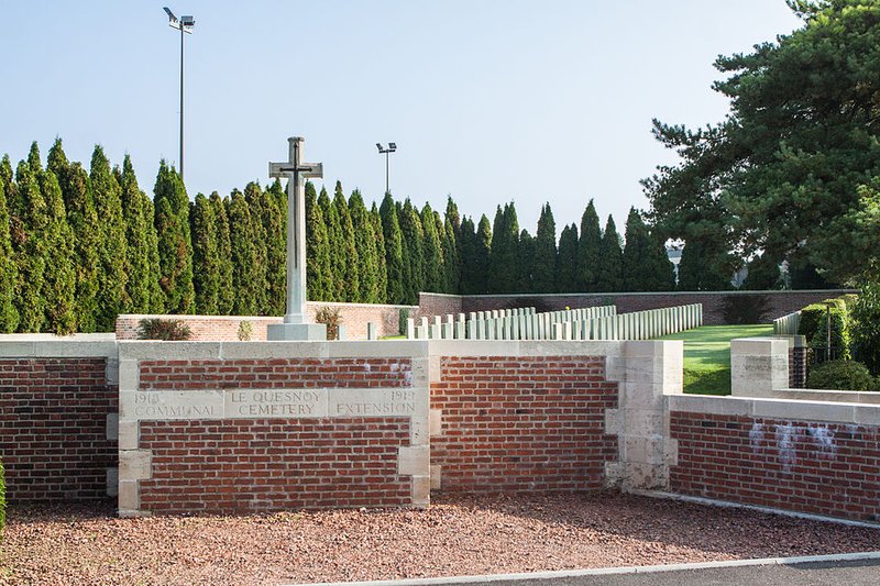 Le Quesnoy Communal Cemetery Extension