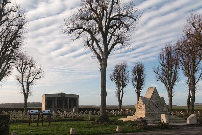Neuville-Saint-Vaast Czechoslovakian Cemetery