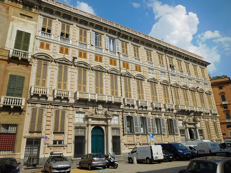 Palazzo Ayrolo Negrone