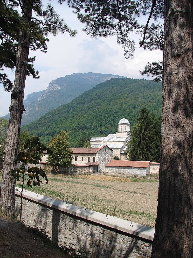 Православные монастыри в Косове