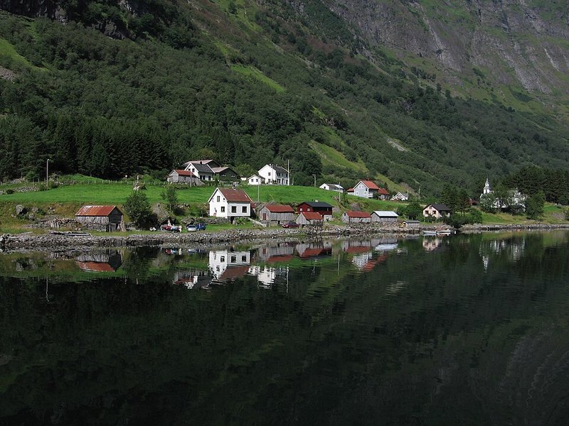 West Norwegian Fjords – Geirangerfjord and Nærøyfjord
