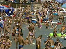 В Крыму судят бизнесмена, обиравшего туристов при входе на пляж