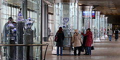Выставка фарфора в московском метро