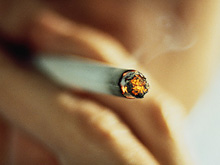 В Греции курильщиков поставили вне закона