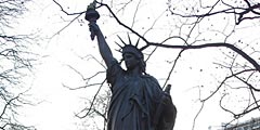 Люксембургский сад в Париже остался без статуи Свободы