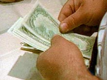 Россиянам утроят норму вывоза валюты за рубеж