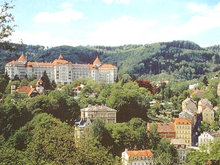 Чешские замки решили работать по ночам - чтобы облегчить туристам встречи с привидениями