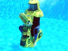 В Израиле туристам предлагают обкатать подводный скутер