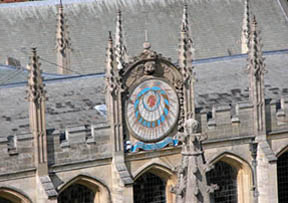 Библиотекарь Оксфорда упомянул в завещании солнечные часы