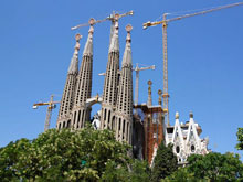 Знаменитый собор Барселоны станет католическим храмом