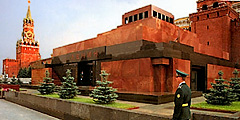 Мавзолей Ленина открывается для посетителей