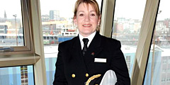 Капитаном круизного лайнера компании Cunard Line стала женщина