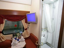 Из Нижнего Новгорода в Петербург пассажиры поедут в купе с душем