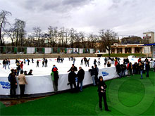 Болгарское озеро превратили в крупнейший на Балканах каток