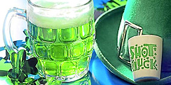 В Чехии по случаю Дня святого Патрика предлагают зеленое пиво