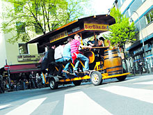 В Германии запретят катание на \пивных велосипедах\