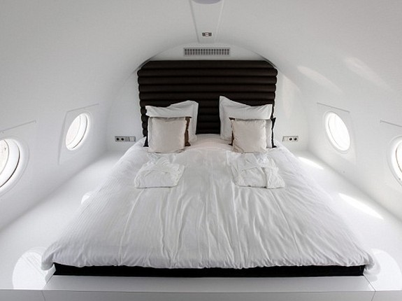 В Нидерландах открылся «крылатый» отель