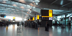 Лондонский аэропорт Heathrow пытается вернуться к работе