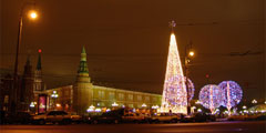 Украшать Москву решено 24 дня в году