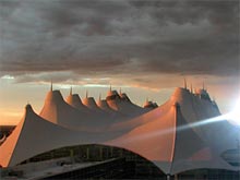 Аэропорт Денвера станет еще \зеленее\ благодаря солнечной электростанции