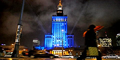 Варшавскую высотку украсили