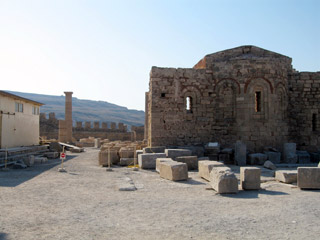 В Греции погиб россиянин, оступившийся на лестнице древнего акрополя