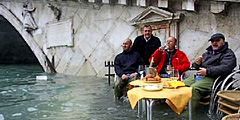 Уровень воды в Венеции растет