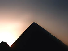 Туристов оставили в египетской пустыне, так как их сьют был занят по случаю Рамадана