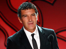 Актер Антонио Бандерас построит в Испании отель для виноделов