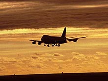 Впервые лайнер совершил перелет с использованием биотоплива