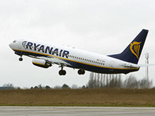 Ryanair отказалась летать в Италии, где за штурвал сажают \рыбаков и русских\