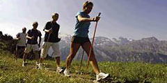 21 сентября - день скандинавской ходьбы в горах Швейцарии