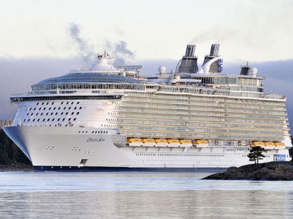 Самый дорогой круизный лайнер в мире отчаливает из Финляндии