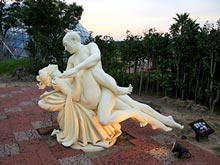 \Жемчужиной\ Южной Кореи стал остров с эротическими скульптурами (ФОТО)