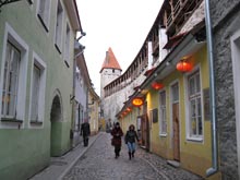 Эстония принимает туристов без визовых приглашений