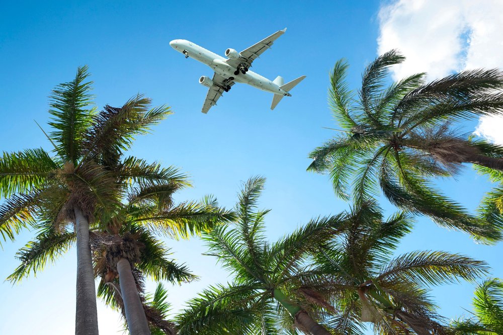 Карибы в тупике: как закрытие неба Венесуэлы ударило по туристам